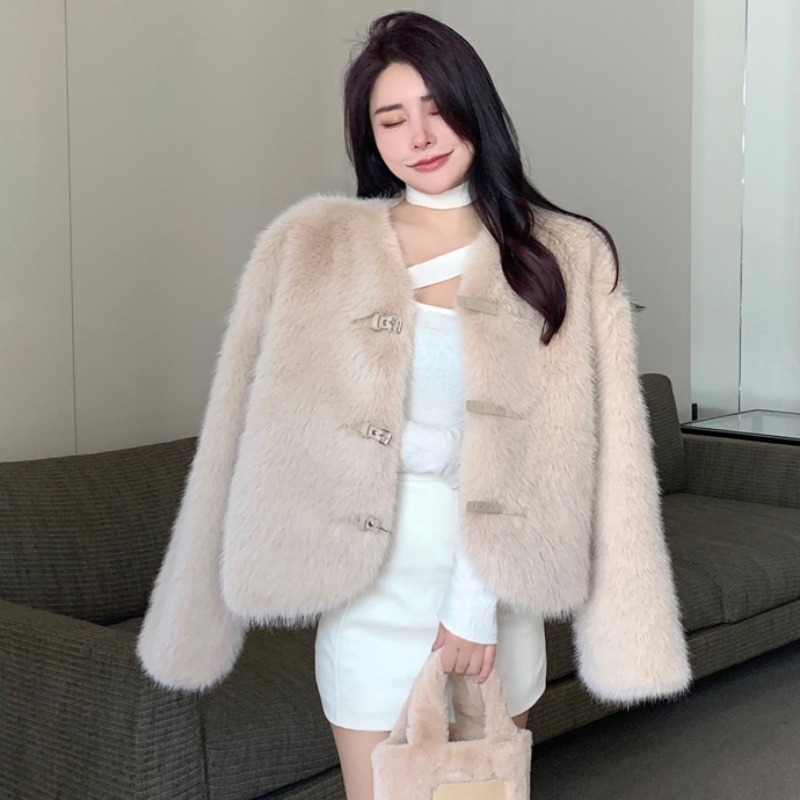 Elegant and fashionable loose fluffy coat top 23 01