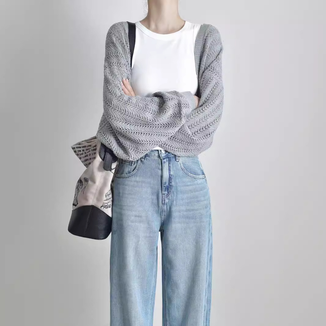 Grey Light Knit Cardigan 22 01